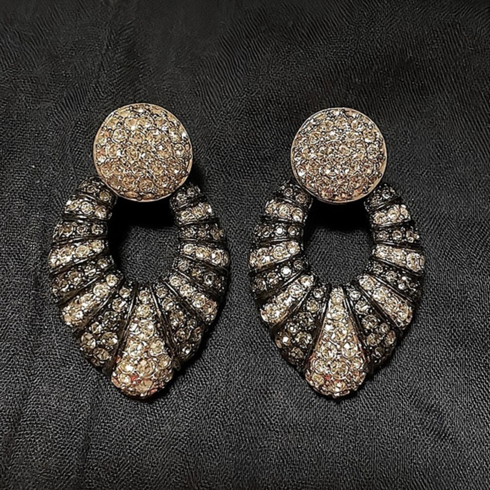 Swarovski Vintage Clip On Earrings. Black & White Crystals! Perfect Condition!